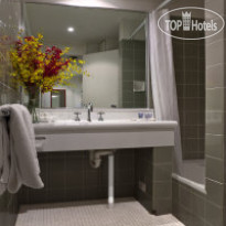 The Macleay Hotel 