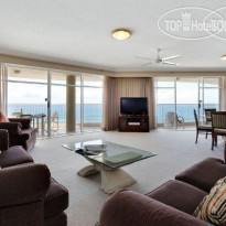 Burleigh Surf Apartments 