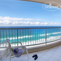 Burleigh Surf Apartments 