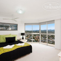 Burleigh Surf Apartments 