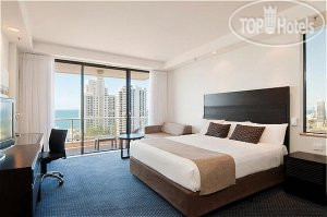 Фотографии отеля  Crowne Plaza Surfers Paradise 4*