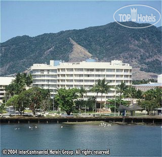 Фотографии отеля  Holiday Inn Cairns 4*