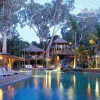 Radisson Treetops Resort 4*