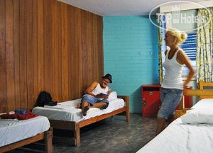 Фотографии отеля  Nomads Esplanade Backpackers Hostel 3*