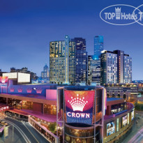 Crown Promenade 