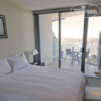 Accommodation Star Docklands Apartments 