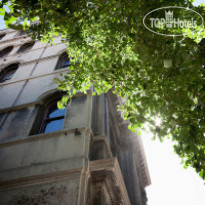 BreakFree Heritage on Little Bourke 