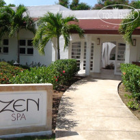 Memories Caribe Beach Resort 