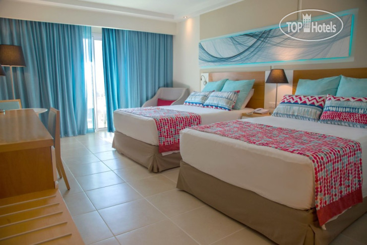 Gran Muthu Almirante Beach Hotel