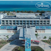 Gran Muthu Almirante Beach Hotel