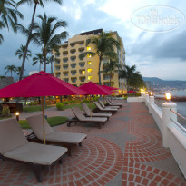 Plaza Pelicanos Grand Beach Resort 