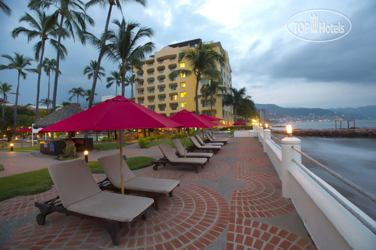 Фотографии отеля  Plaza Pelicanos Grand Beach Resort 4*