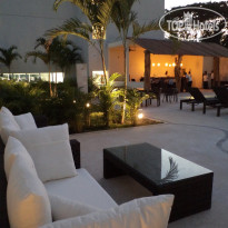 Holiday Inn Acapulco La Isla Территория