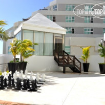 Beach Palace