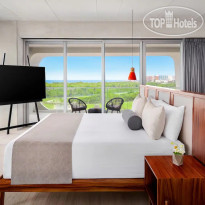 Hyatt Vivid Grand Island 