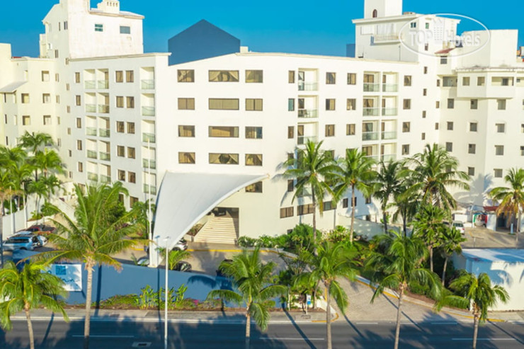 Cyan Cancun Resort & Spa