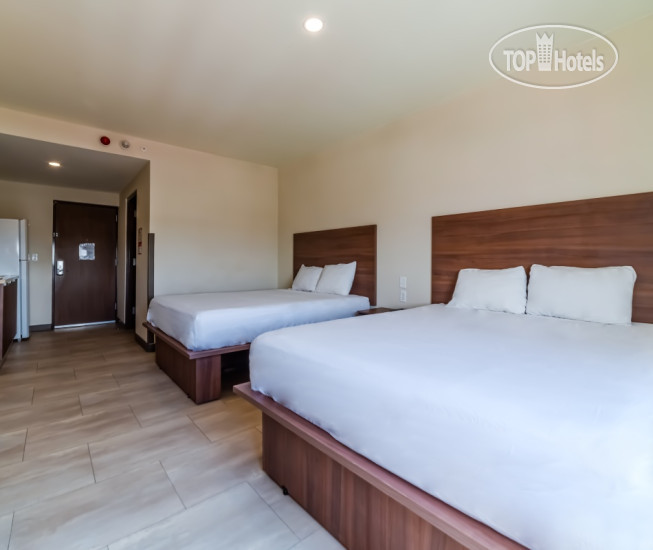 Extended Suites Cancun Cumbres