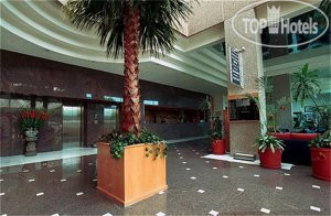 Фотографии отеля  Holiday Inn East Mexico City 3*