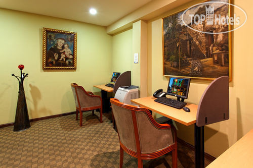 Фотографии отеля  Holiday Inn Hotel & Suites Mexico Zona Rosa 3*