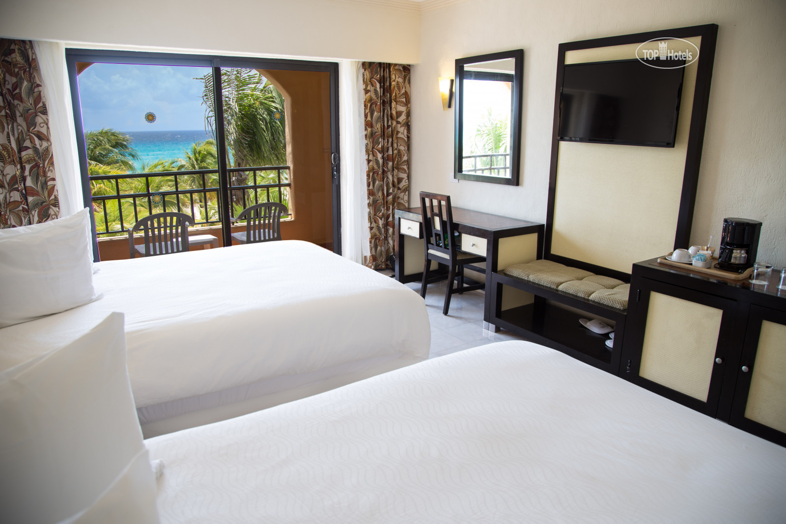 SANDOS Playacar Beach Resort 5