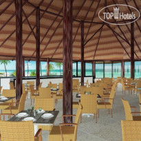 Akumal Bay Beach & Wellness Resort 