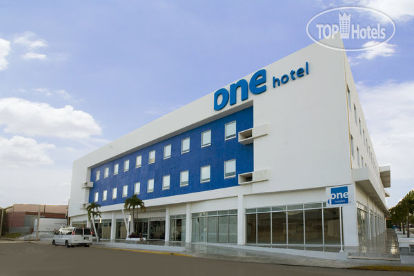 Фотографии отеля  One Playa del Carmen 3*