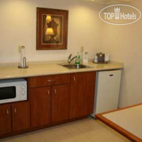 Hampton Inn by Hilton Torreon - Aeropuerto Galerias 