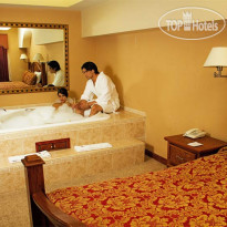 El Cason Hotel & Suites
