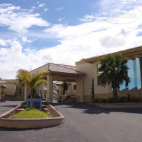 El Cason Hotel & Suites