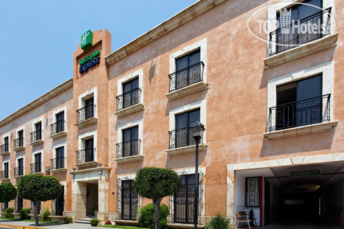 Фотографии отеля  Holiday Inn Express Oaxaca-Centro Historico 2*