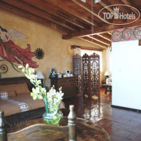 Villa San Jose Hotel & Suites 
