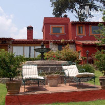 Villa San Jose Hotel & Suites 