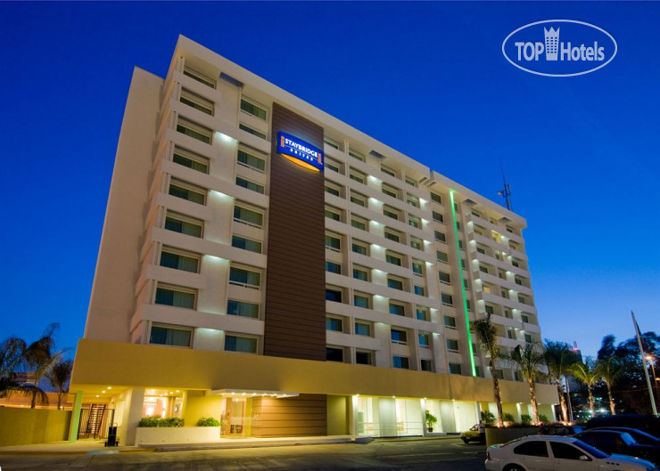 Фотографии отеля  Staybridge Suites Guadalajara Expo 3*