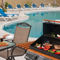 Staybridge Suites Guadalajara Expo Барбекю
