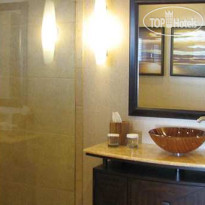 Embassy Suites Mandalay Beach Hotel & Resort 