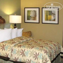 Embassy Suites Mandalay Beach Hotel & Resort 
