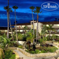 Embassy Suites Mandalay Beach Hotel & Resort 