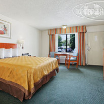 Travelodge Anaheim Inn and Suite on Disneyland Drive 