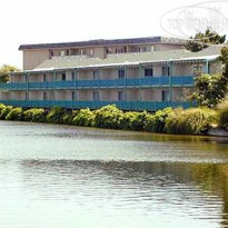 Coral Reef Inn & Suites