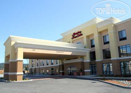 Фотографии отеля  Hampton Inn & Suites Arcata 3*