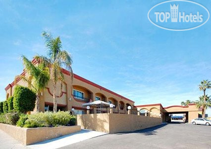 Фотографии отеля  Quality Inn Calexico 2*