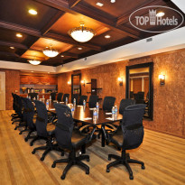 Best Western Plus Palm Court Hotel