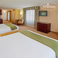 Holiday Inn Express Hotel & Suites Fresno (River Park) Hwy 41