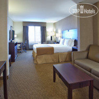 Holiday Inn Express Hotel & Suites Fresno South 