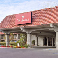 Ramada Fresno North 3*