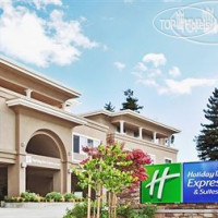 Holiday Inn Express Hotel & Suites Santa Cruz 2*