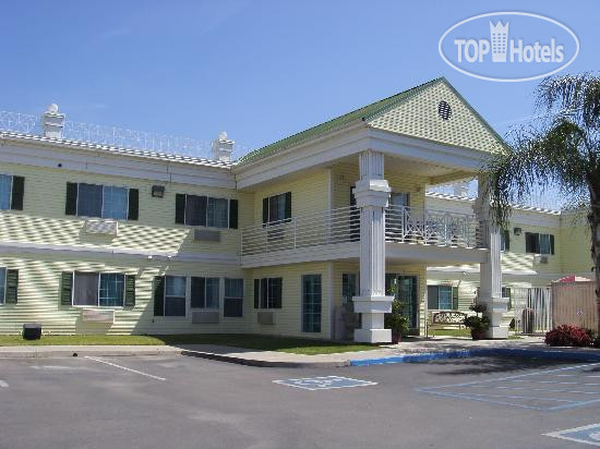 Фотографии отеля  Best Western Exeter Inn & Suites 3*