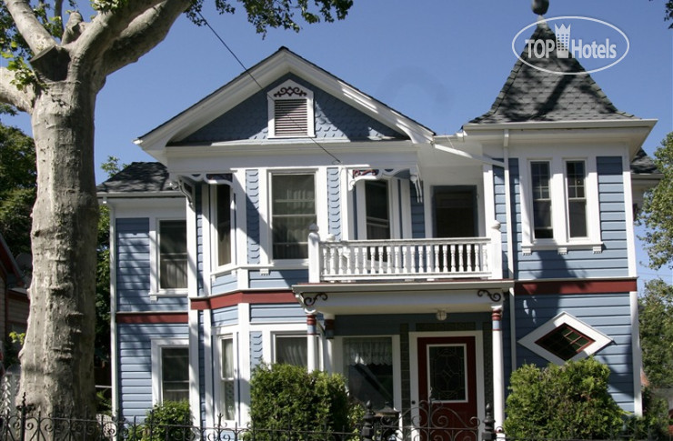 The Albert Shafsky House Bed And Breakfast