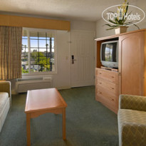 Ramada Costa Mesa/Newport Beach 