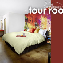 Tangerine Hotel 